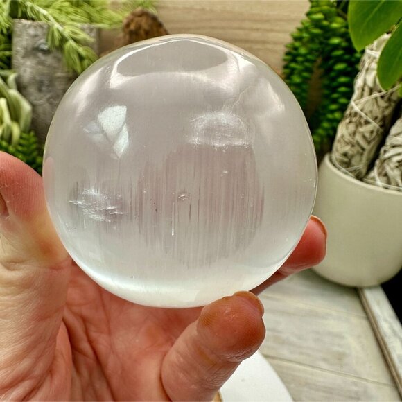 Polished White Selenite Crystal Sphere Meditation Home Decor 2.3 inch Diameter - Picture 7 of 7